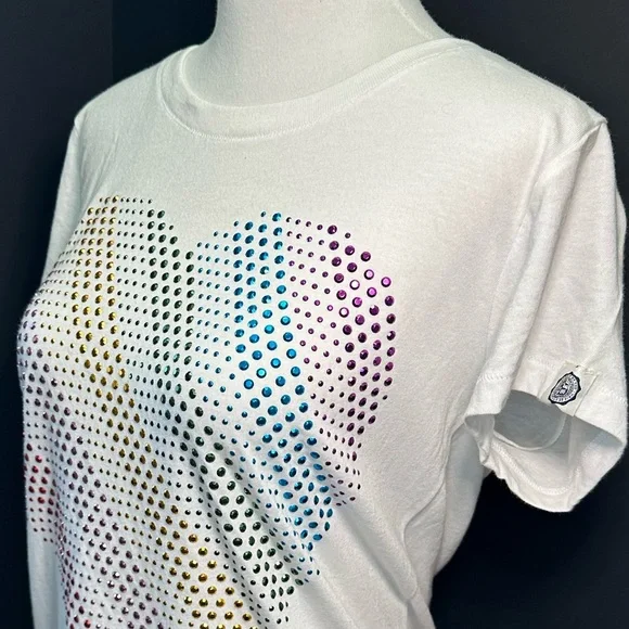 Victoria's Secret PINK white t-shirt with rainbow heart design in women’s Large - Picture 2 of 7